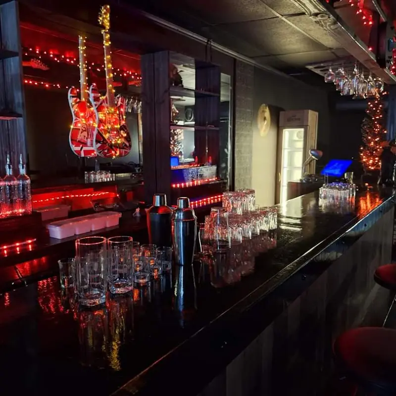 La Bodega 80's Bar