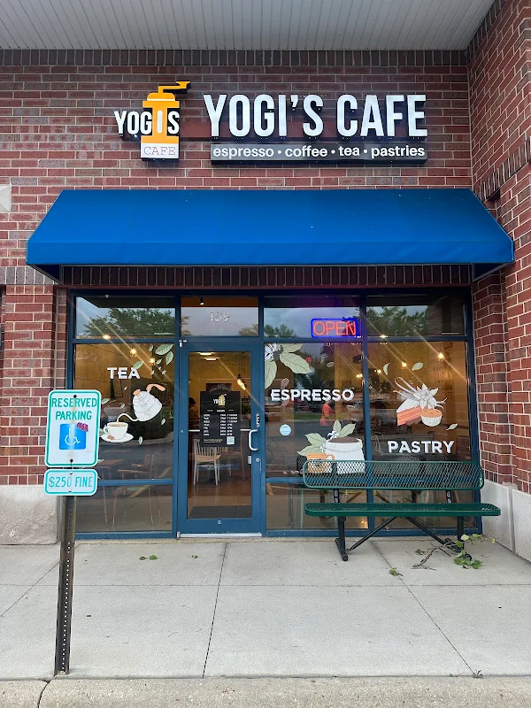 Yogi's Café
