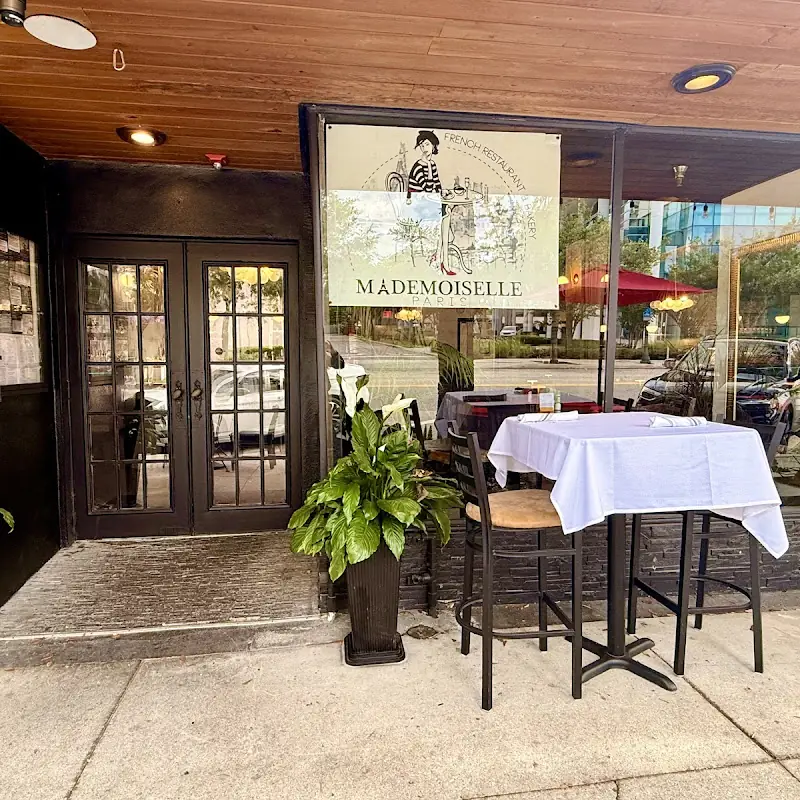 Mademoiselle Paris - French Restaurant & Bakery