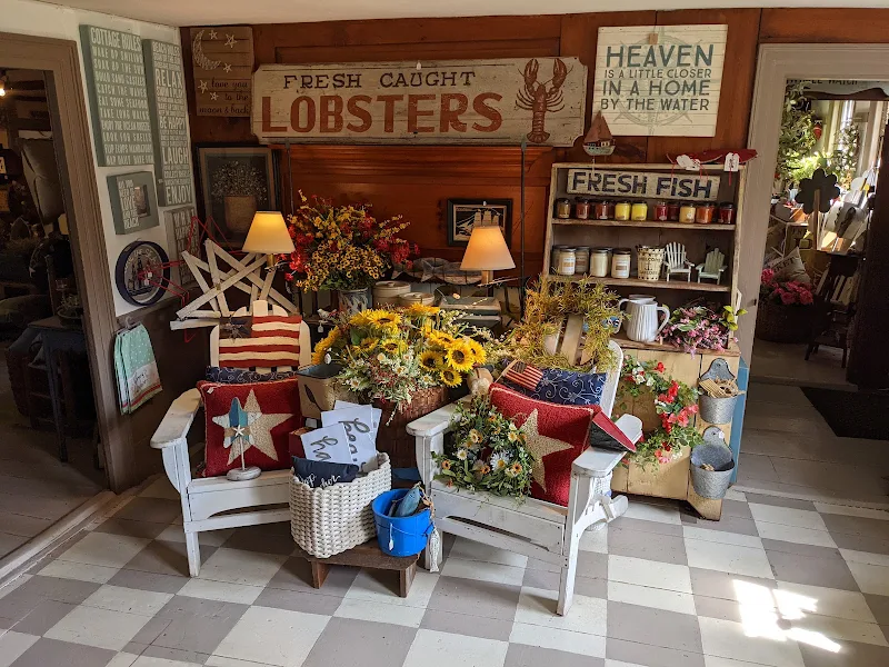 Hopkins House Bakery and Gift Shop