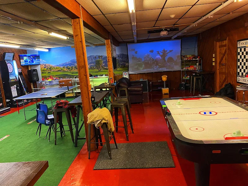 Aces & Eagles Disc Golf, Darts, Bar & Arcade + Comics & Gaming Supplies!