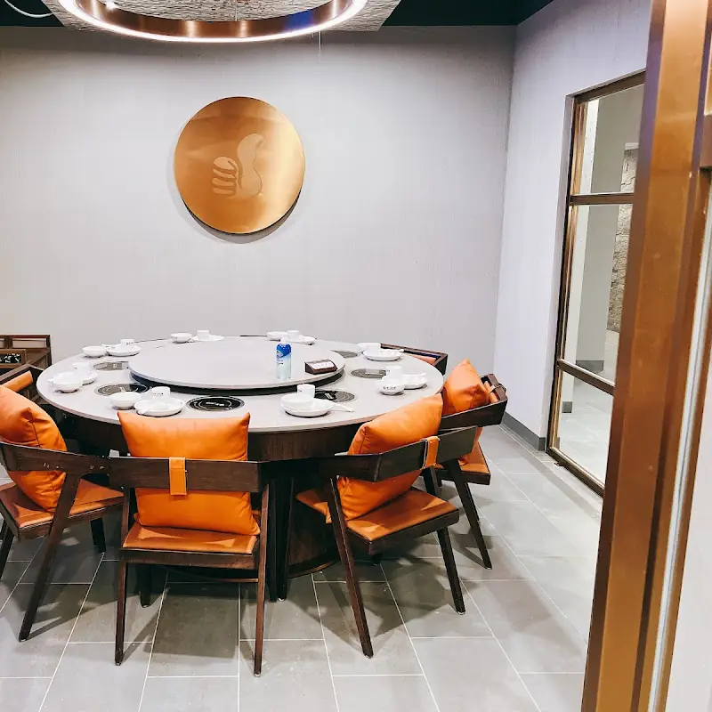 Liuyishou Hotpot(Chicago) 刘一手火锅 (芝加哥)