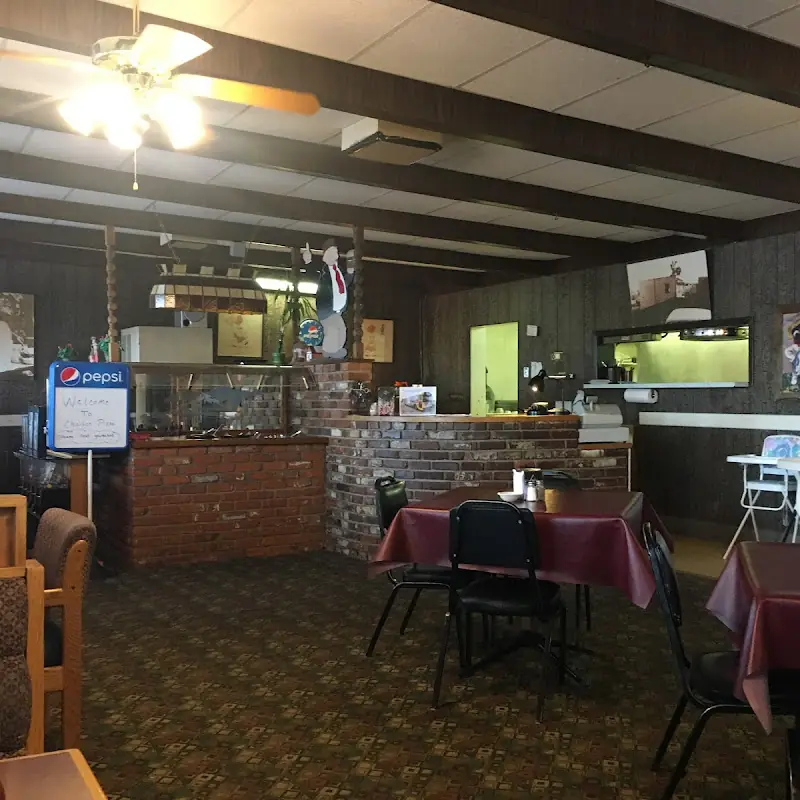 Charlie's Pizza