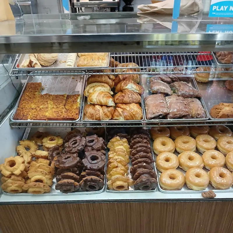 World's Fare Donuts