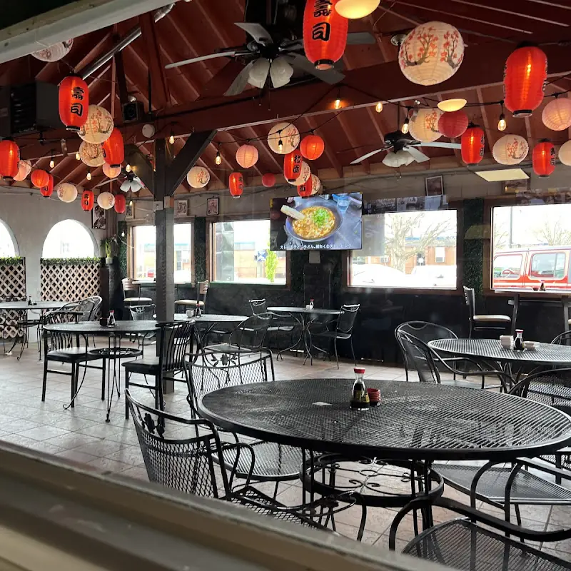 Temaki Sushi And Bar