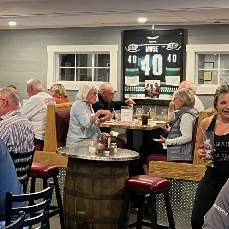 Paul's Pizza & Seafood