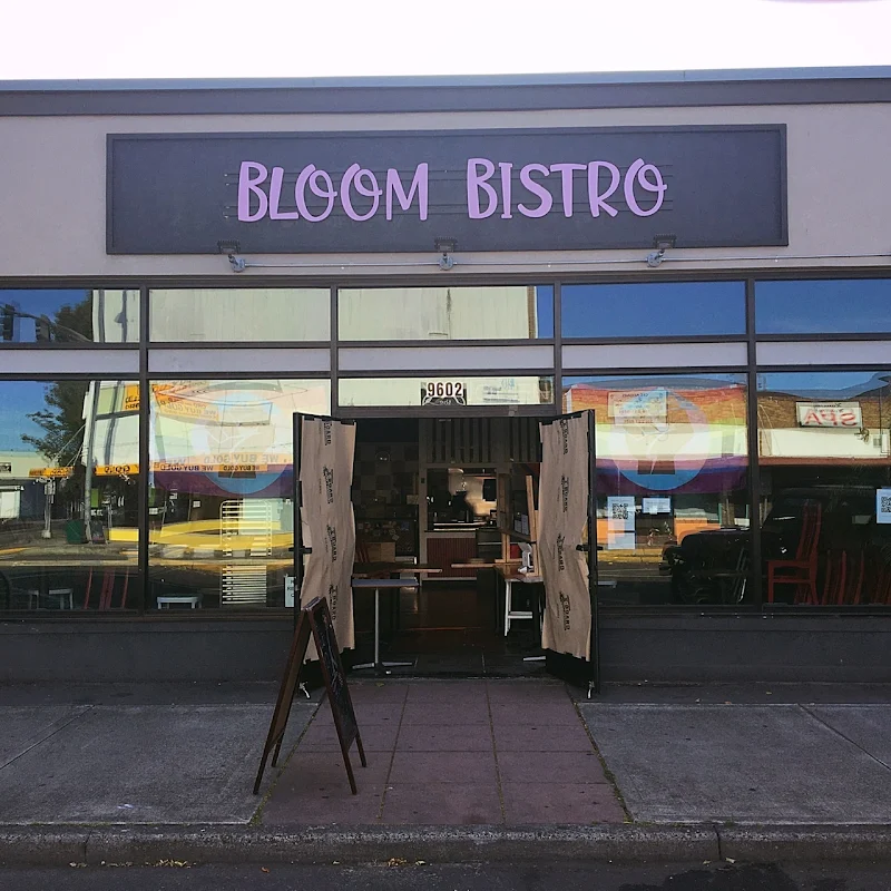 Bloom Bistro & Grocery