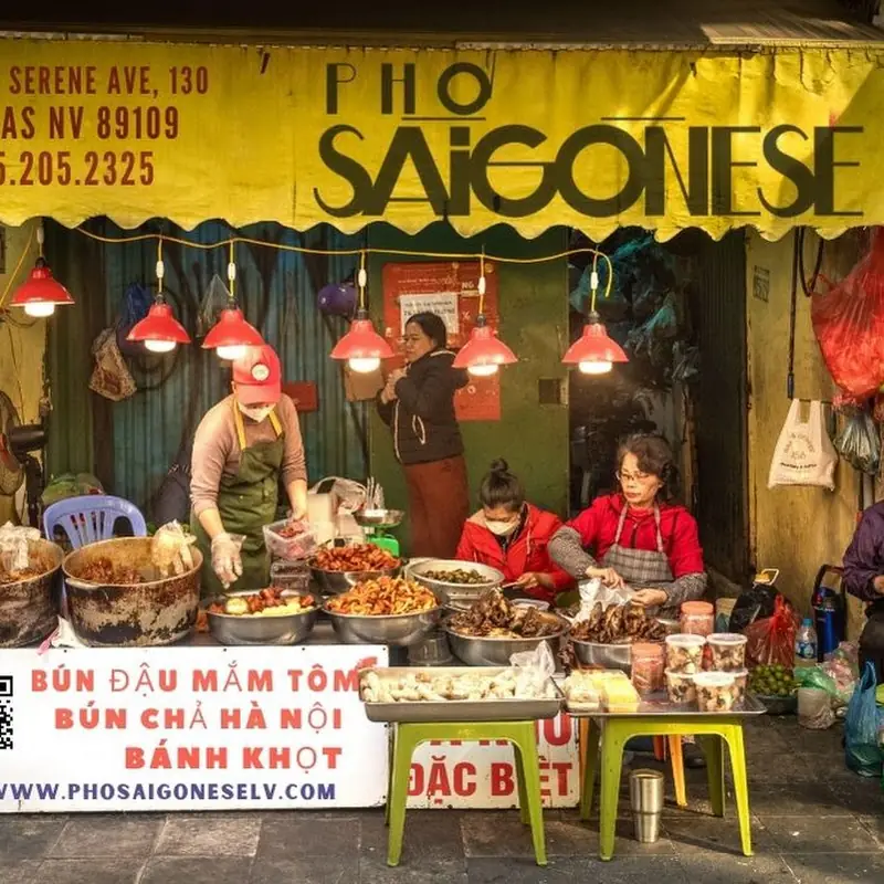 PHO SAIGONESE - SERENE