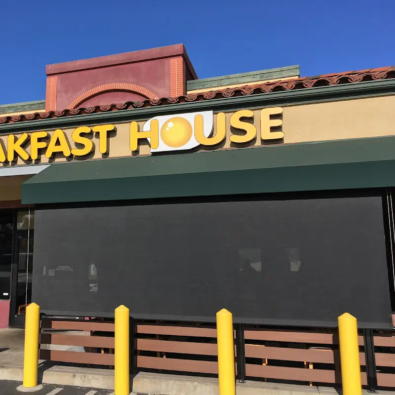 Breakfast House