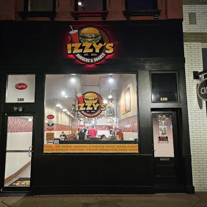 Izzy’s