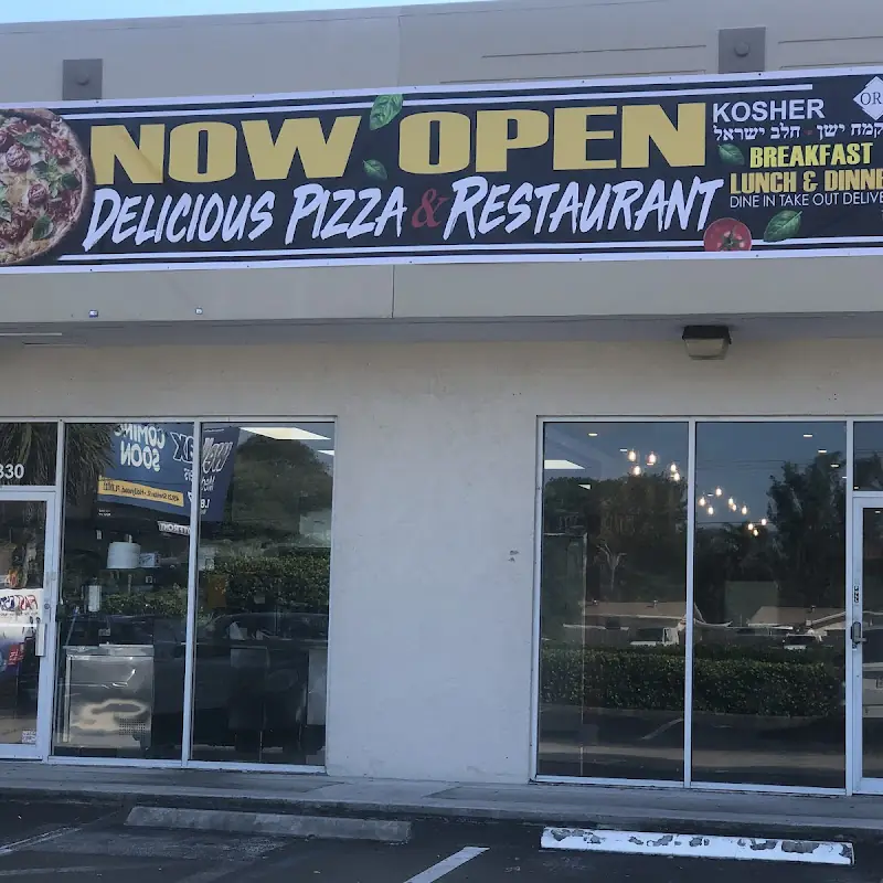 Ariel’s Delicious Pizza