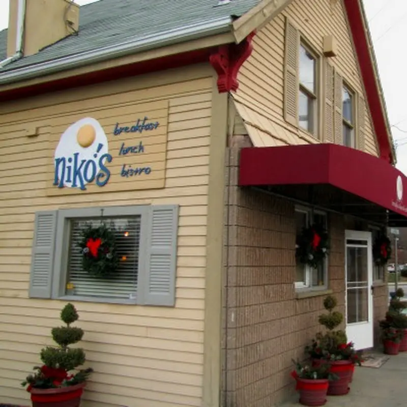 Niko's Restaurant