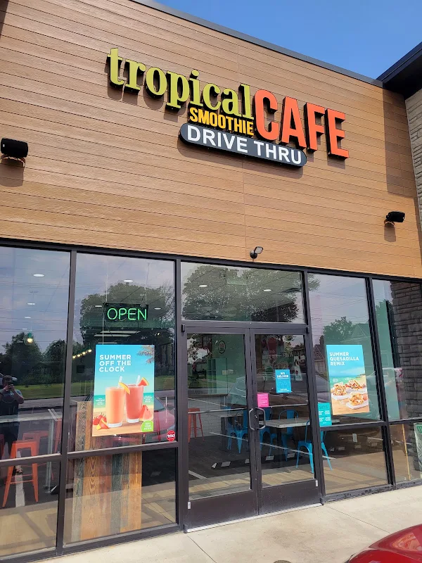 Tropical Smoothie Cafe