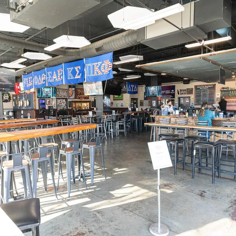 Northside Drafthouse & Eatery