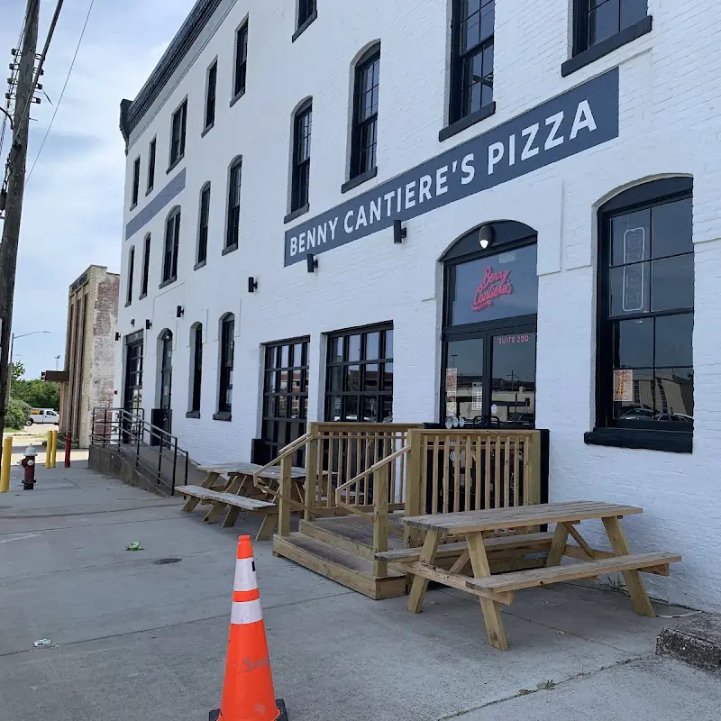Benny Cantiere's Pizza