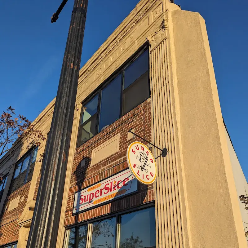 Garcon SuperSlice Pizza Pie Parlor