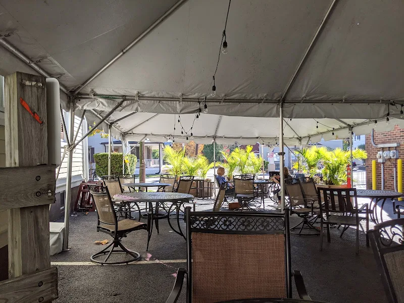 Kingston Deli & Cafe Inc