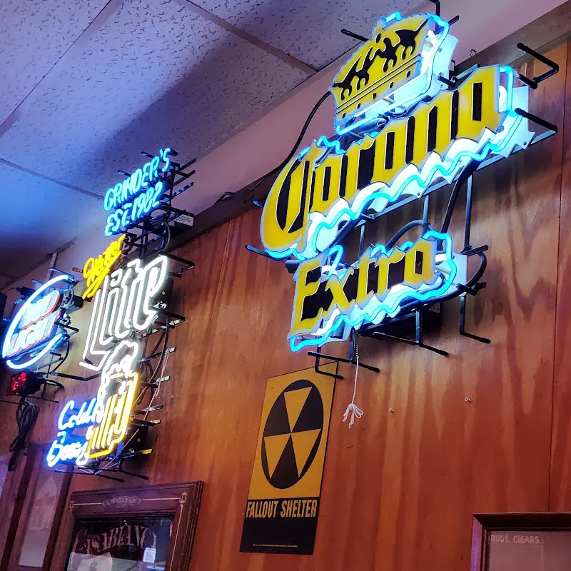 Grinder's Restaurant