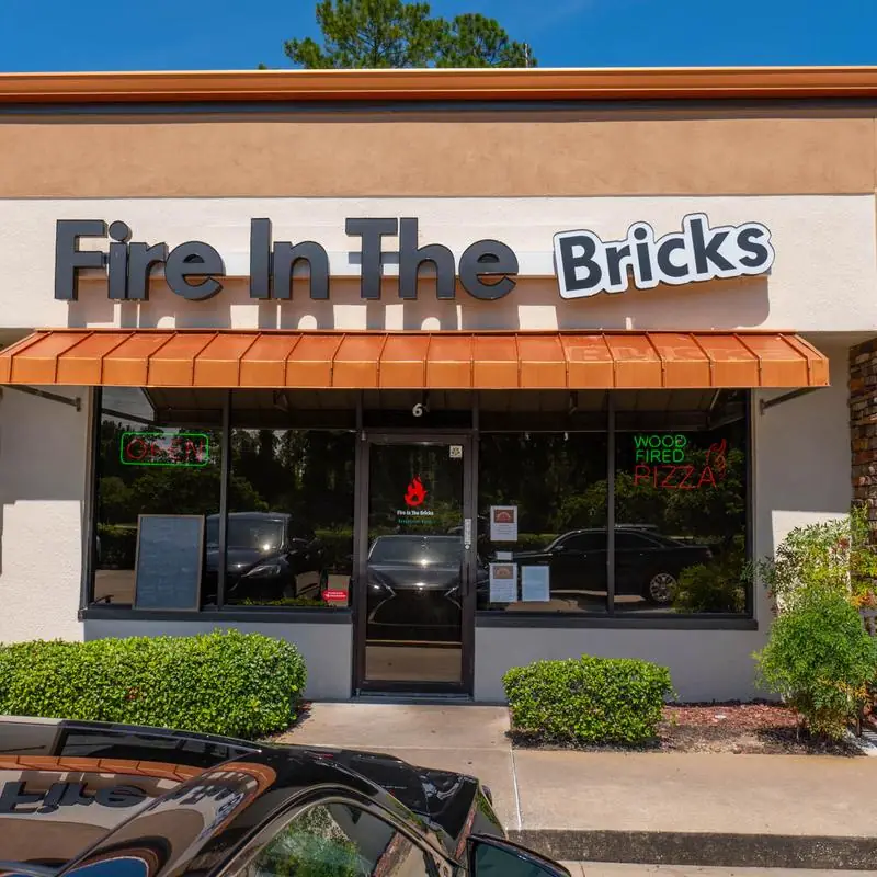 Fire In The Bricks Neapolitan Pizza