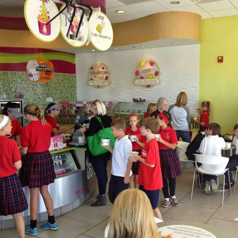 Menchie's Frozen Yogurt