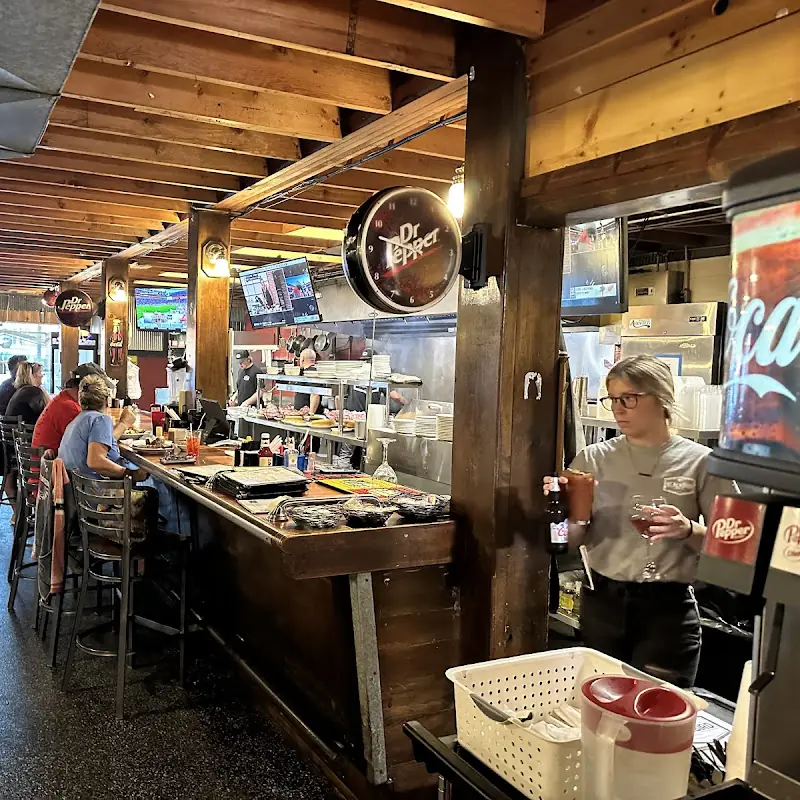 Blackbird Bar & Grill