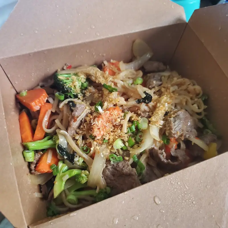 Pawi’s Taste of Thai