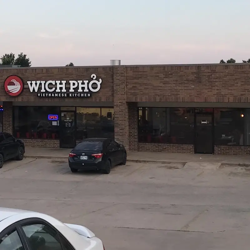 Wich Phở