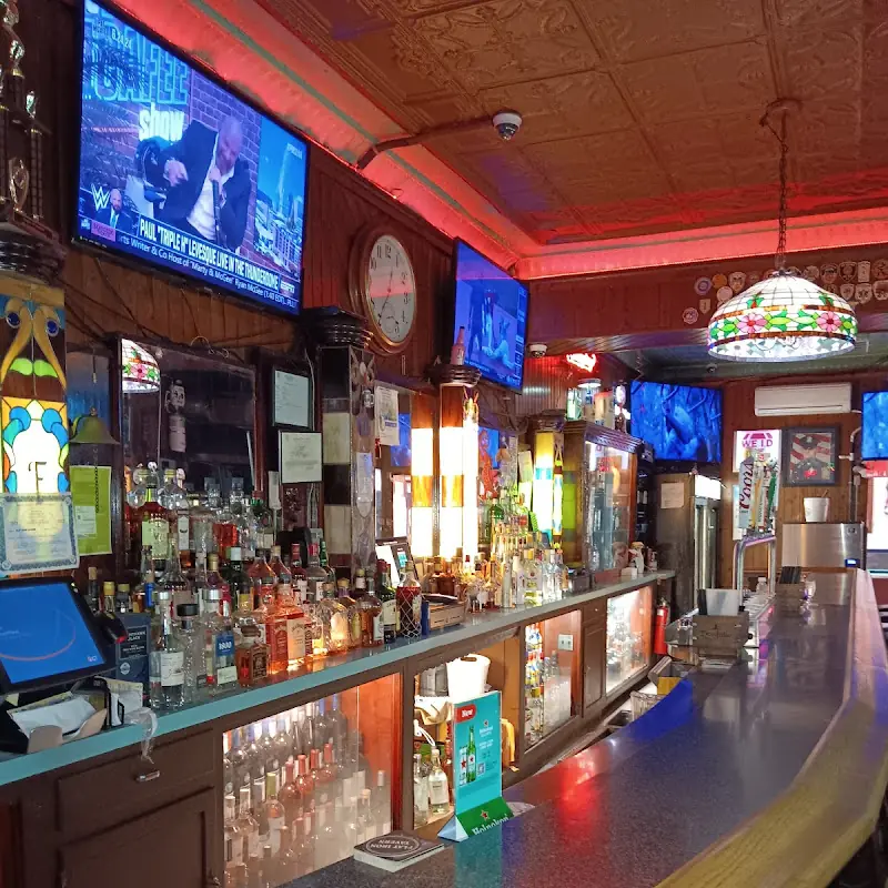 Flat Iron Tavern