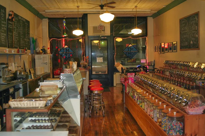 Mt.Tom's Homemade Ice Cream