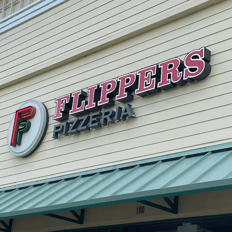 Flippers Pizza Co. | I-Drive