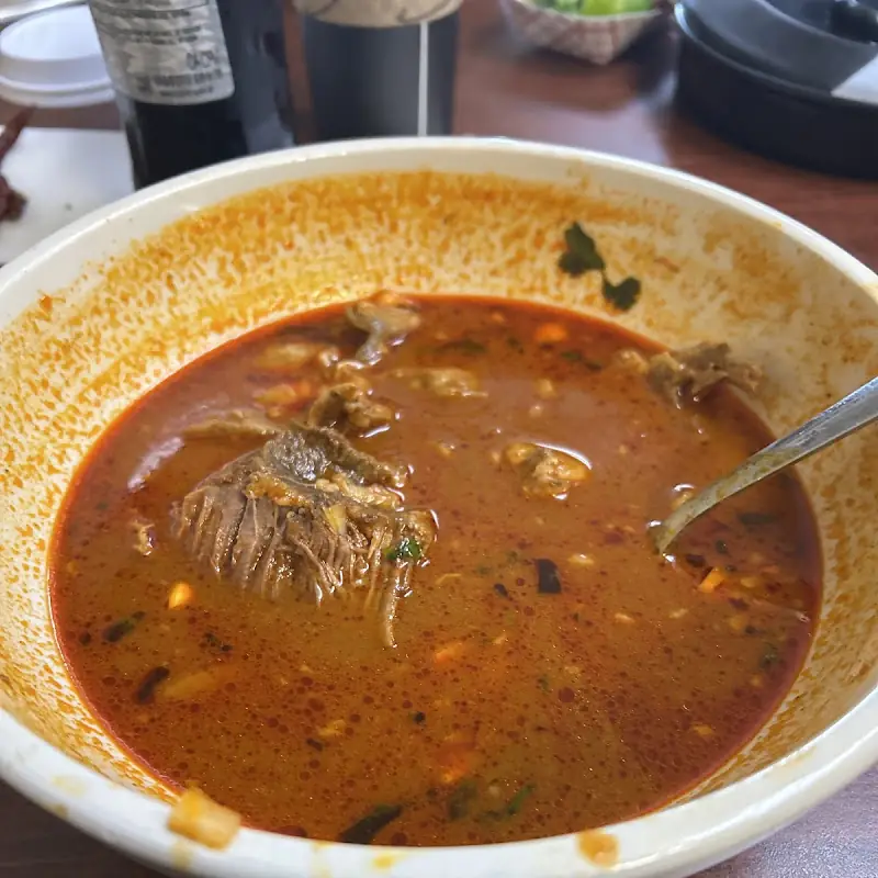 Los Compadres Taqueria