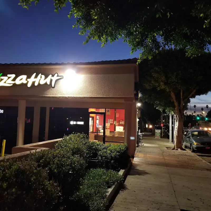 Pizza Hut