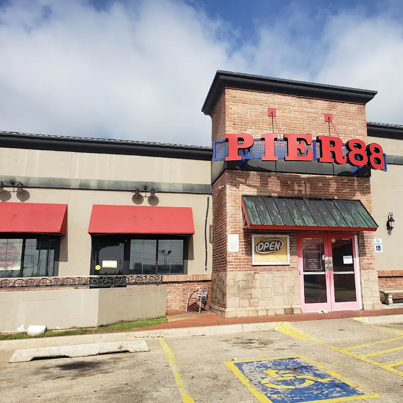 Pier 88 Boiling Seafood & Bar OKC