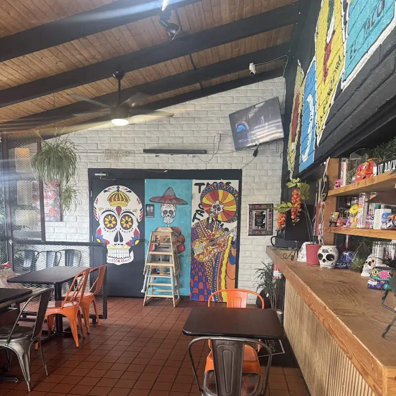 El Vagon Tacos