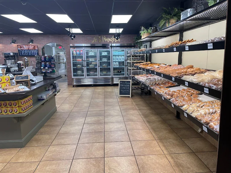 La Panaderia Damaris Bakery & Cafe
