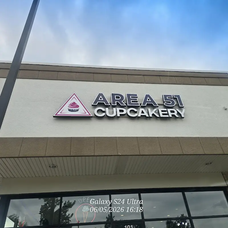 Area 51 Cupcakery