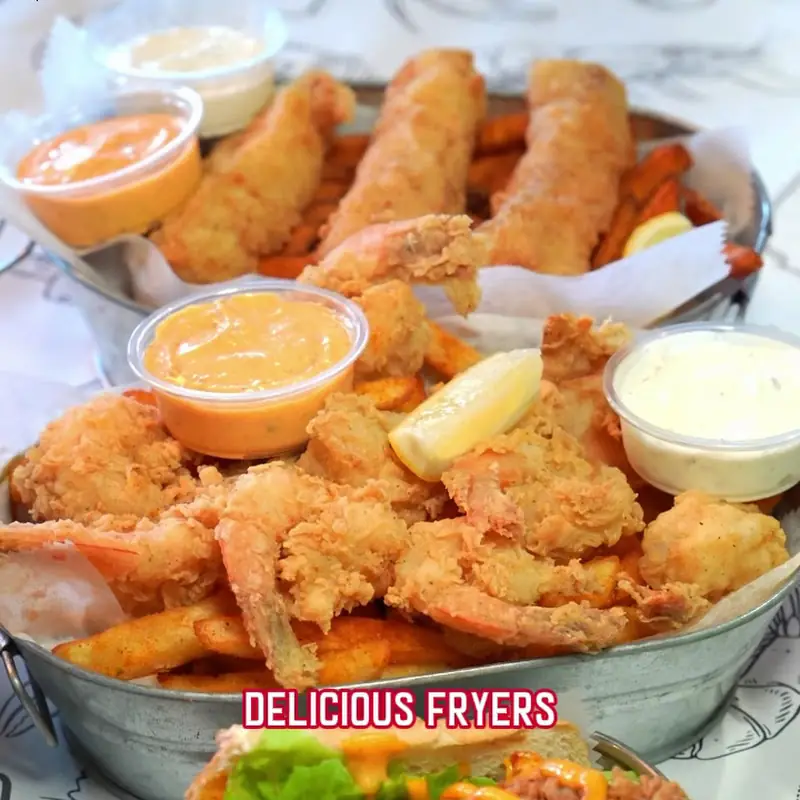 Cap't Loui - Cajun Seafood Boil