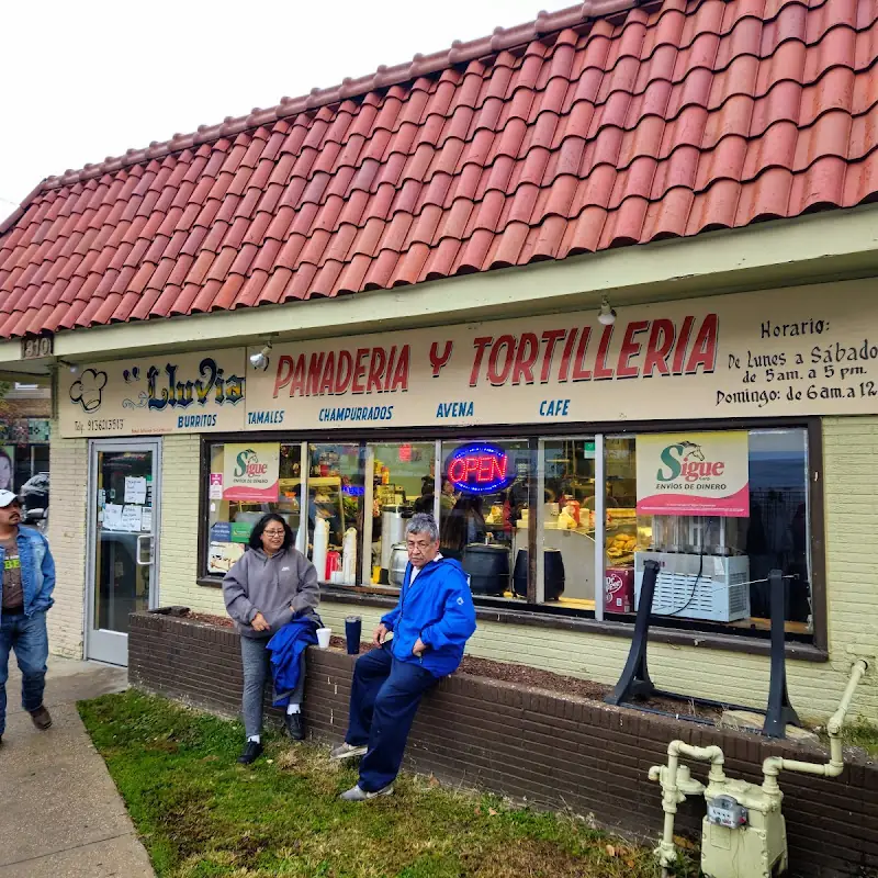 Lluvia Panaderia & Tortilleria
