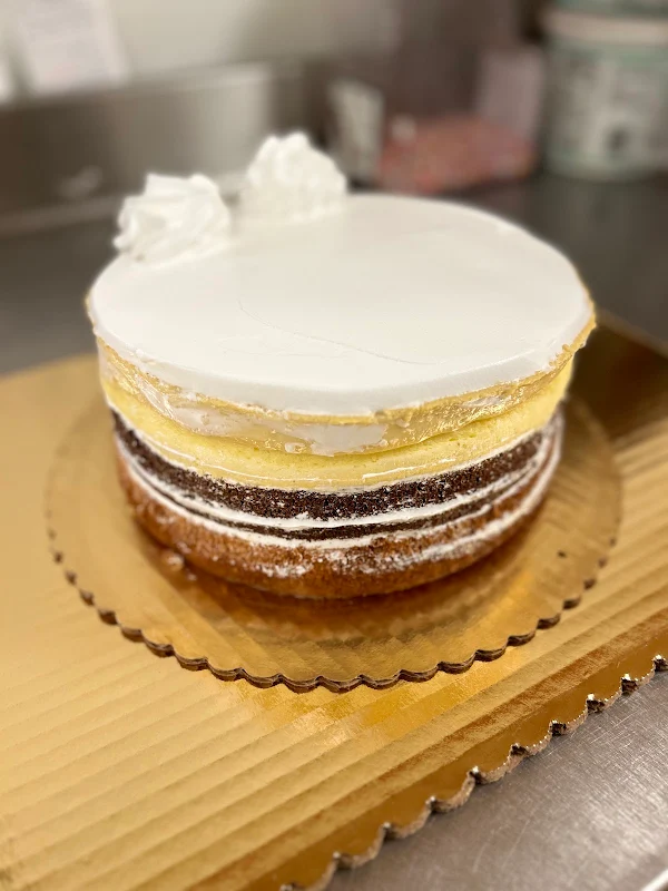 Los Compadres Bakery