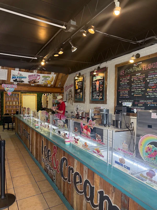 Ice&Cream Creamery