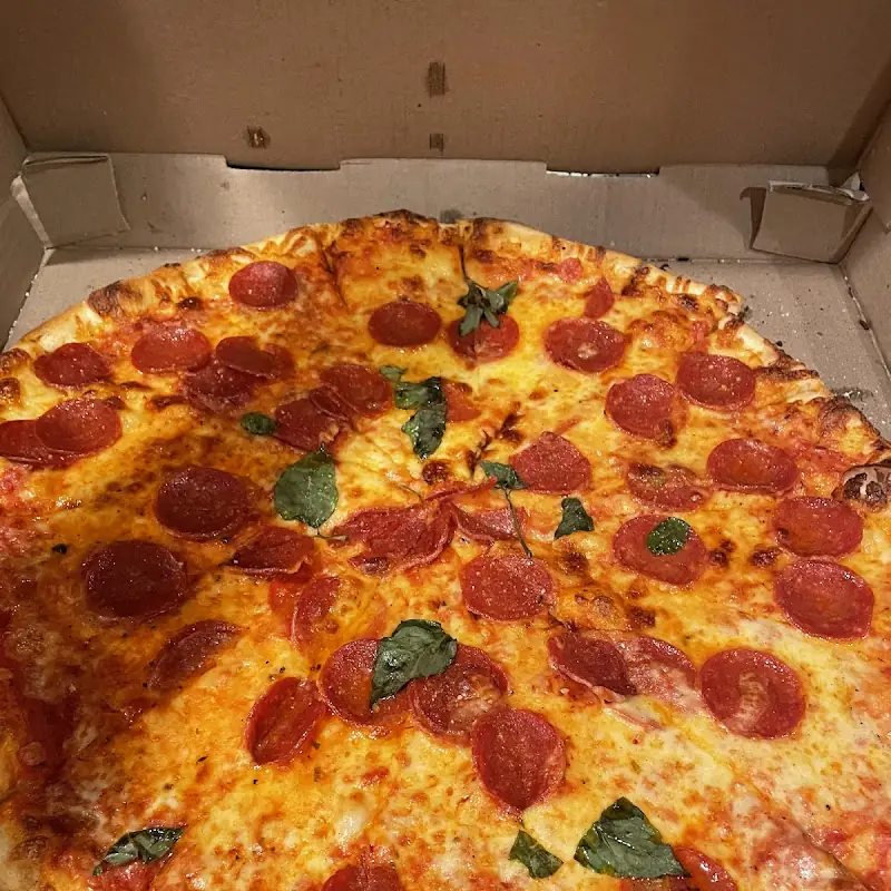 Seven Lakes Pizza Kitchen
