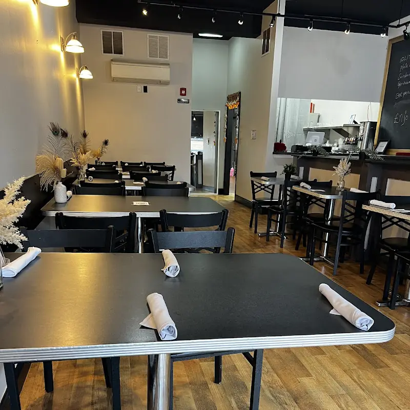 Rohan's Indian Bistro