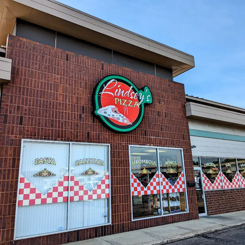 Lindsey's Pizza