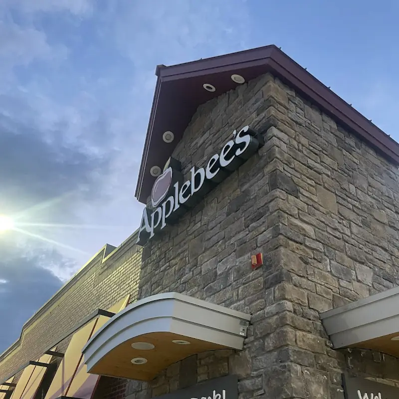 Applebee's Grill + Bar