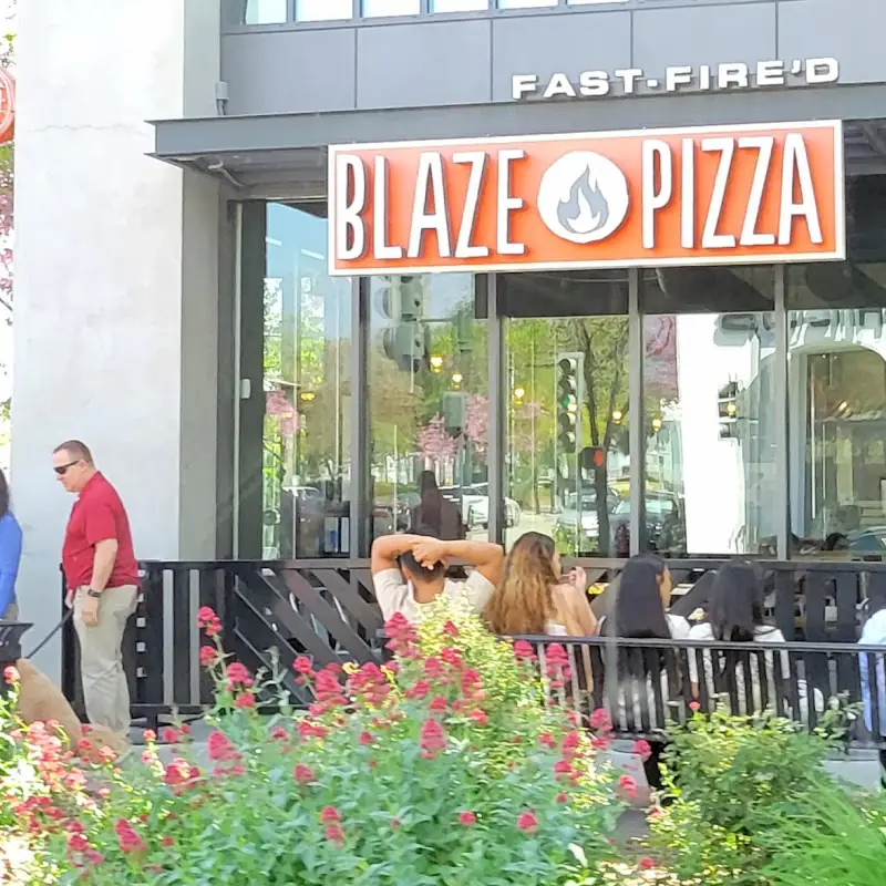 Blaze Pizza