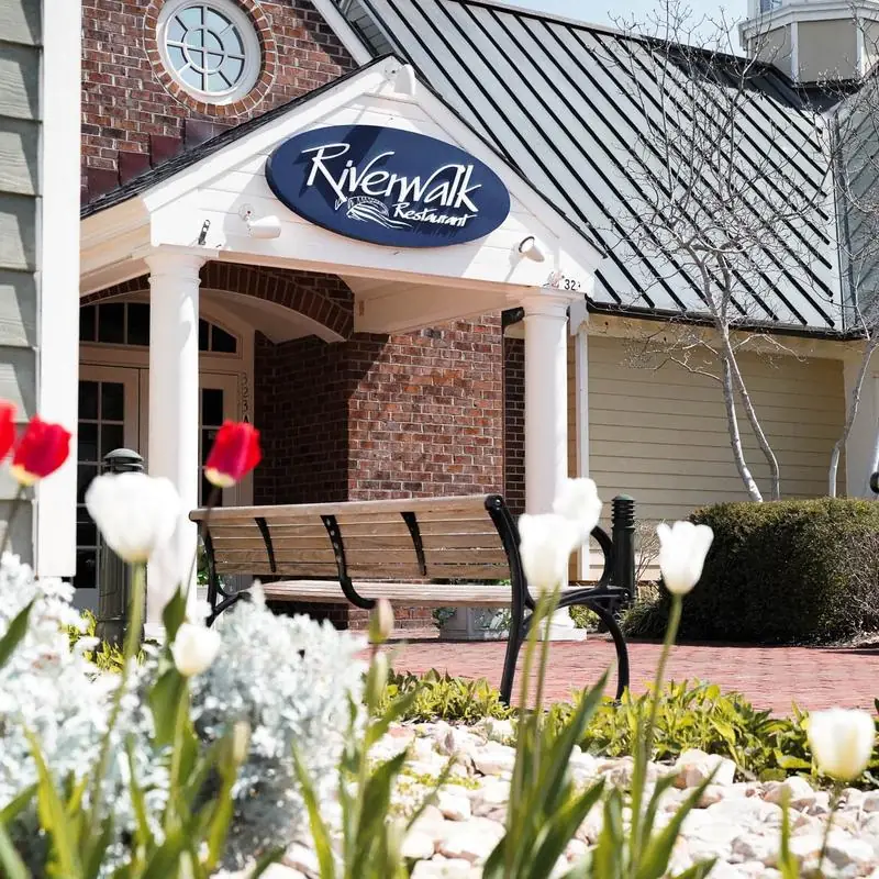 Riverwalk Restaurant