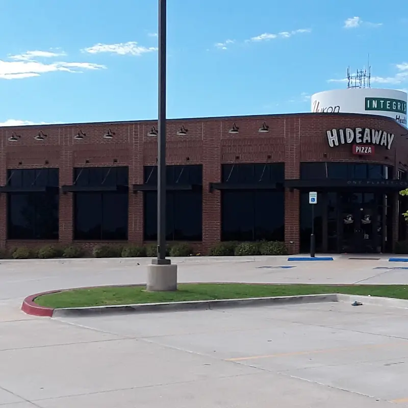 Hideaway Pizza