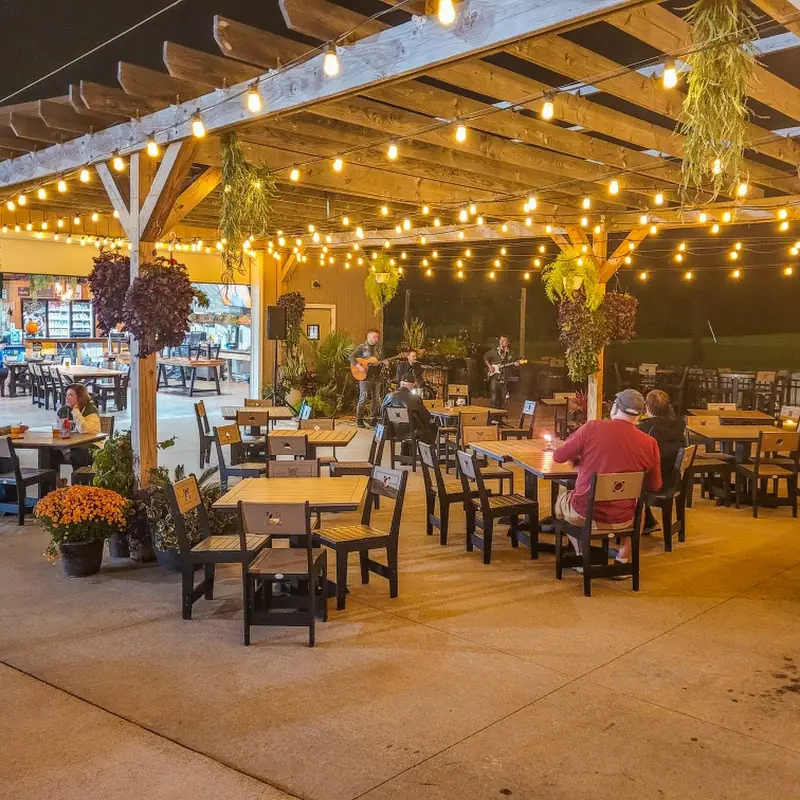 Cleats Bar & Grille
