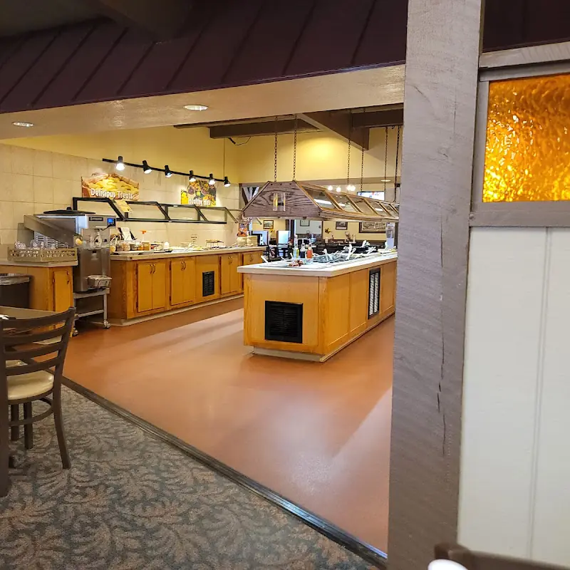 Hoss's Steak & Sea House