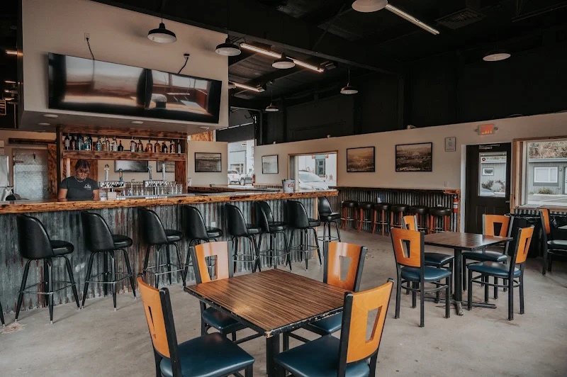 Second Street Tavern